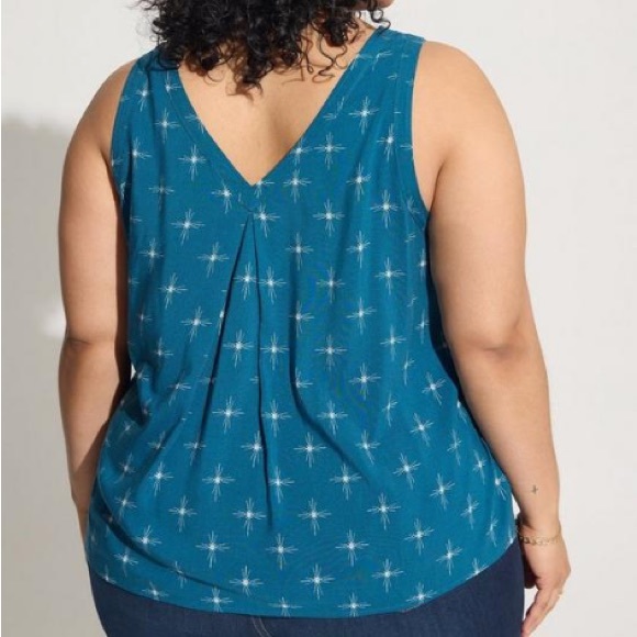 Torrid Challis Stitch Detail Blue Top 4X - Picture 3 of 3